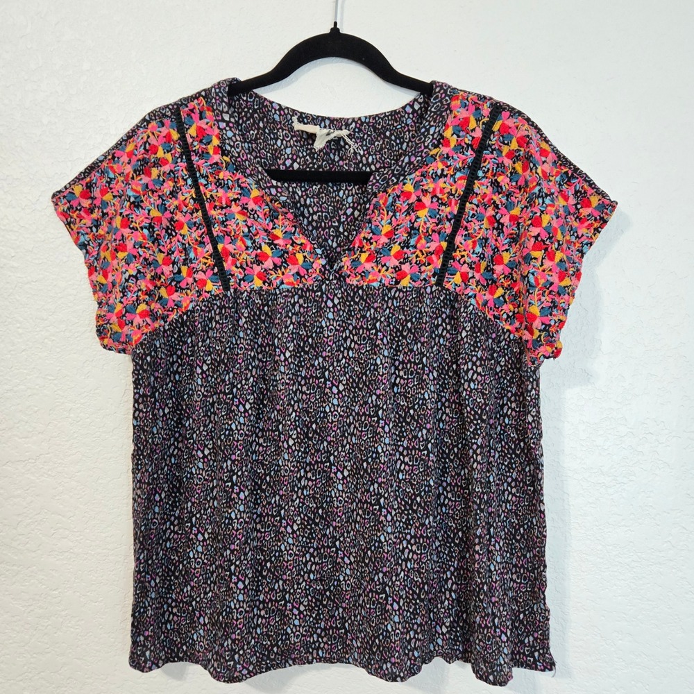 Savannah Jane Embroidered Floral Leopard Print V Neck Blouse Top Women's Size L